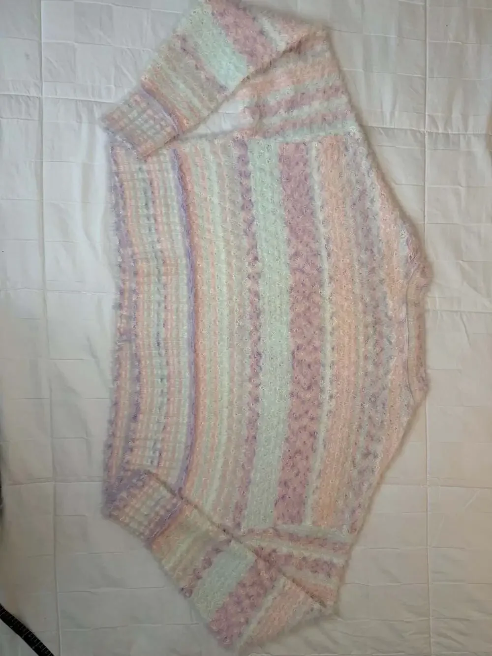 Arizona Jean Women's Fuzzy Pastel Striped Cropped Cardigan